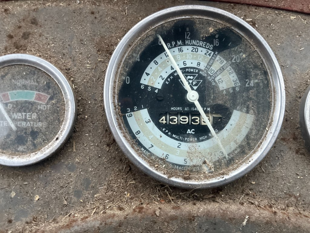 Трактор MASSEY FERGUSON 165 ALL: слика 10