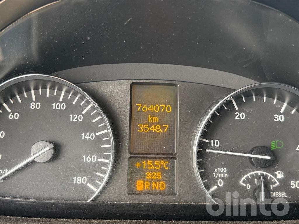 Mercedes-Benz Sprinter (2011) - Товарно комбе, Комунално/ Специјално возило: слика 5 Mercedes-Benz Sprinter (2011) - Товарно комбе, Комунално/ Специјално возило: слика 5