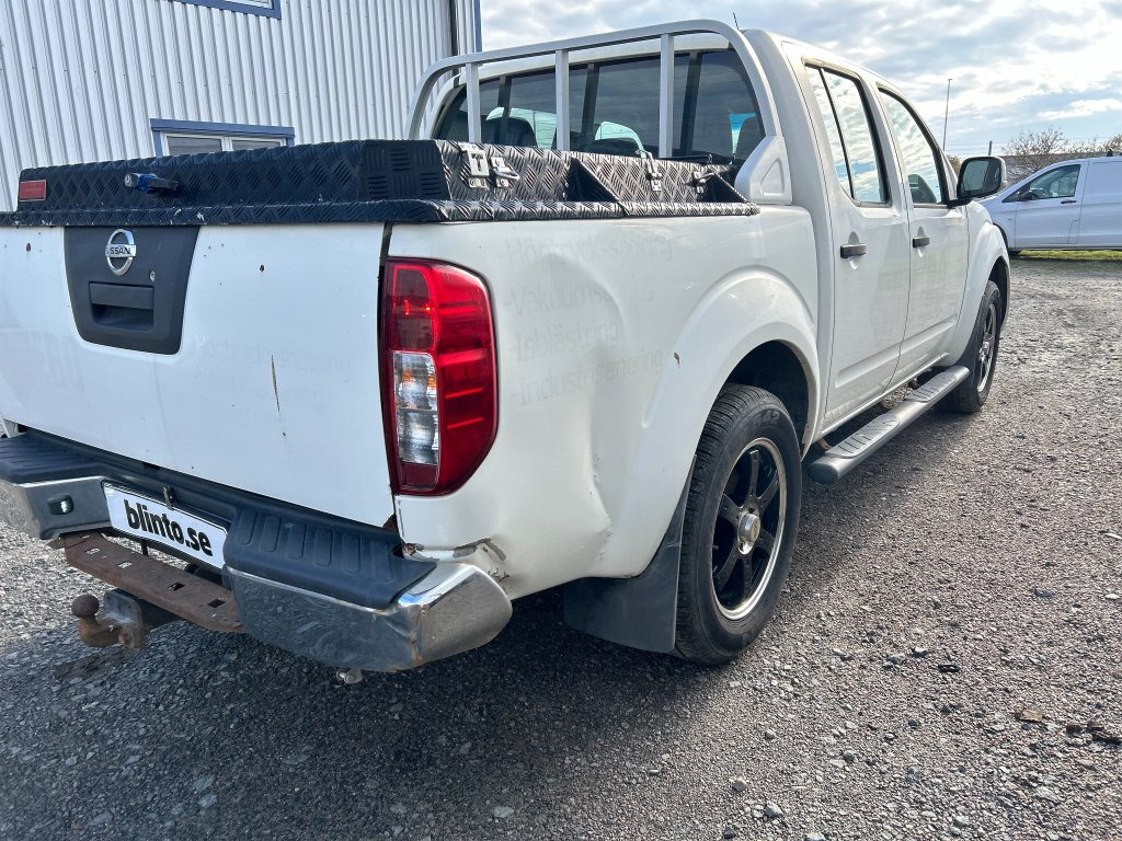 NISSAN D40 NAVARA DOUBLE CAB - Пикап: слика 4 NISSAN D40 NAVARA DOUBLE CAB - Пикап: слика 4