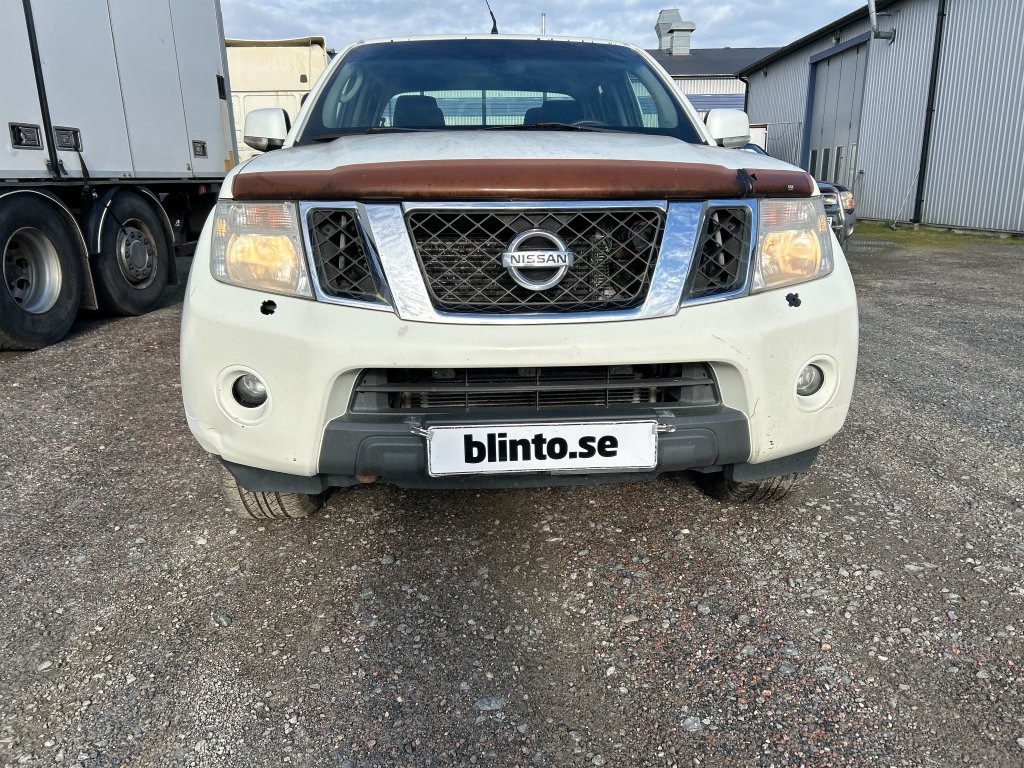 NISSAN D40 NAVARA DOUBLE CAB - Пикап: слика 2 NISSAN D40 NAVARA DOUBLE CAB - Пикап: слика 2