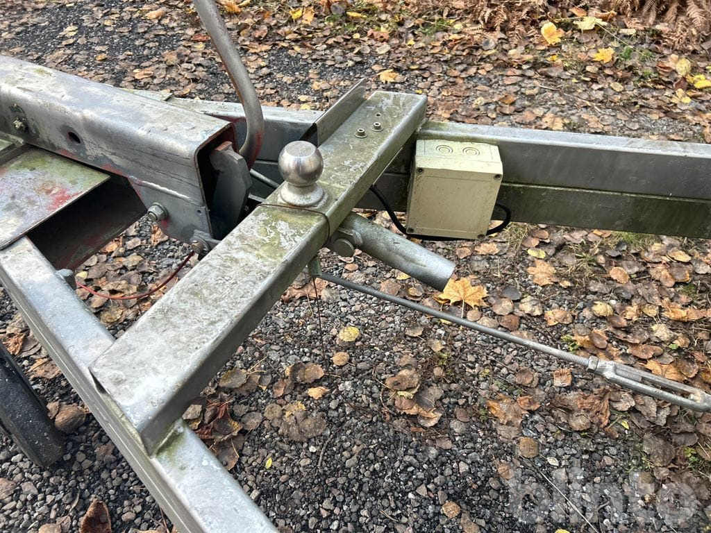 Приколка FOBO 3000 CXSB med ramper / Nybesiktigad: слика 40