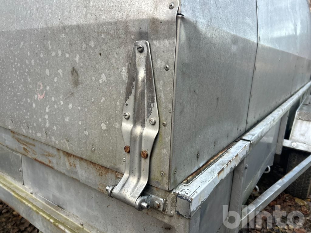 Приколка FOBO 3000 CXSB med ramper / Nybesiktigad: слика 38