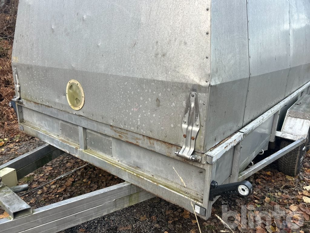 Приколка FOBO 3000 CXSB med ramper / Nybesiktigad: слика 9