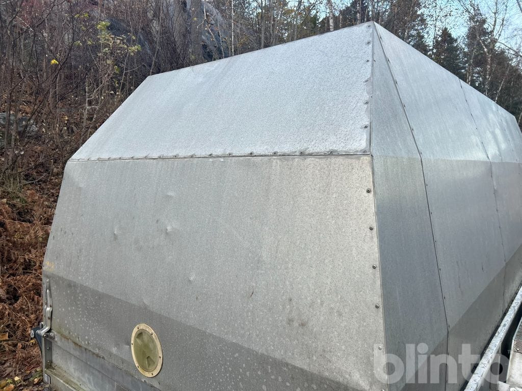 Приколка FOBO 3000 CXSB med ramper / Nybesiktigad: слика 8