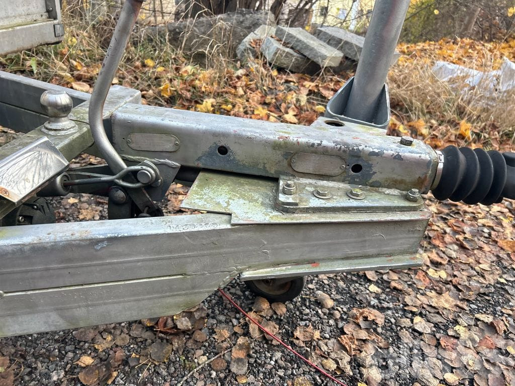 Приколка FOBO 3000 CXSB med ramper / Nybesiktigad: слика 46