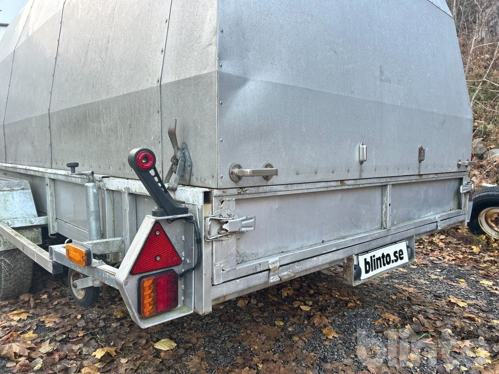 Приколка FOBO 3000 CXSB med ramper / Nybesiktigad: слика 31