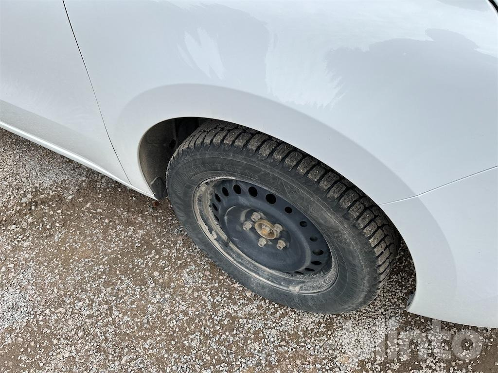 Мало комбе RENAULT KANGOO 1.5 Blue dCi: слика 30