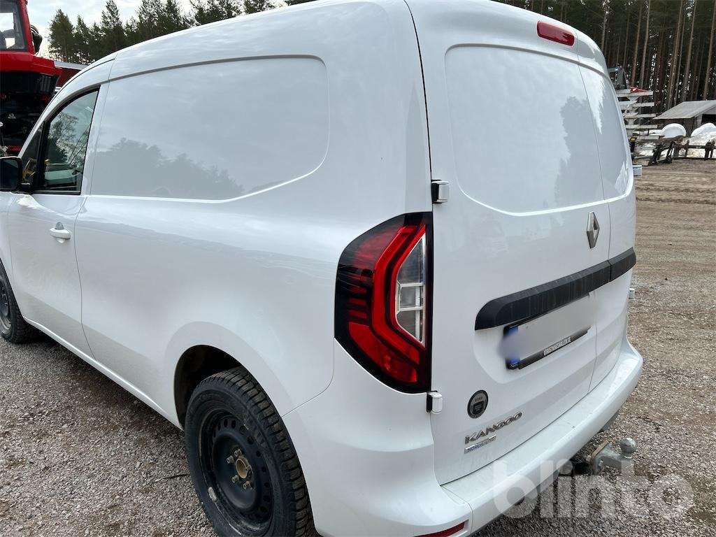 Мало комбе RENAULT KANGOO 1.5 Blue dCi: слика 15
