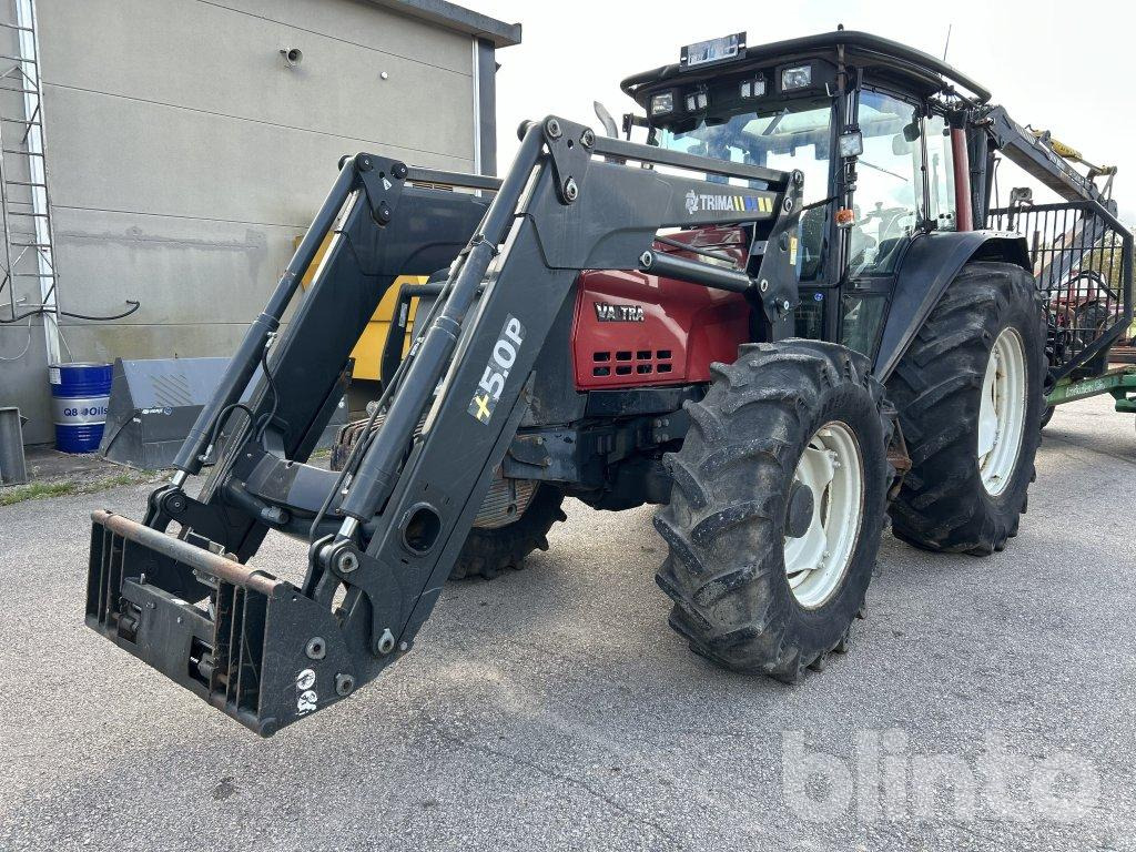 VALTRA 6850-4 - Трактор: слика 3 VALTRA 6850-4 - Трактор: слика 3