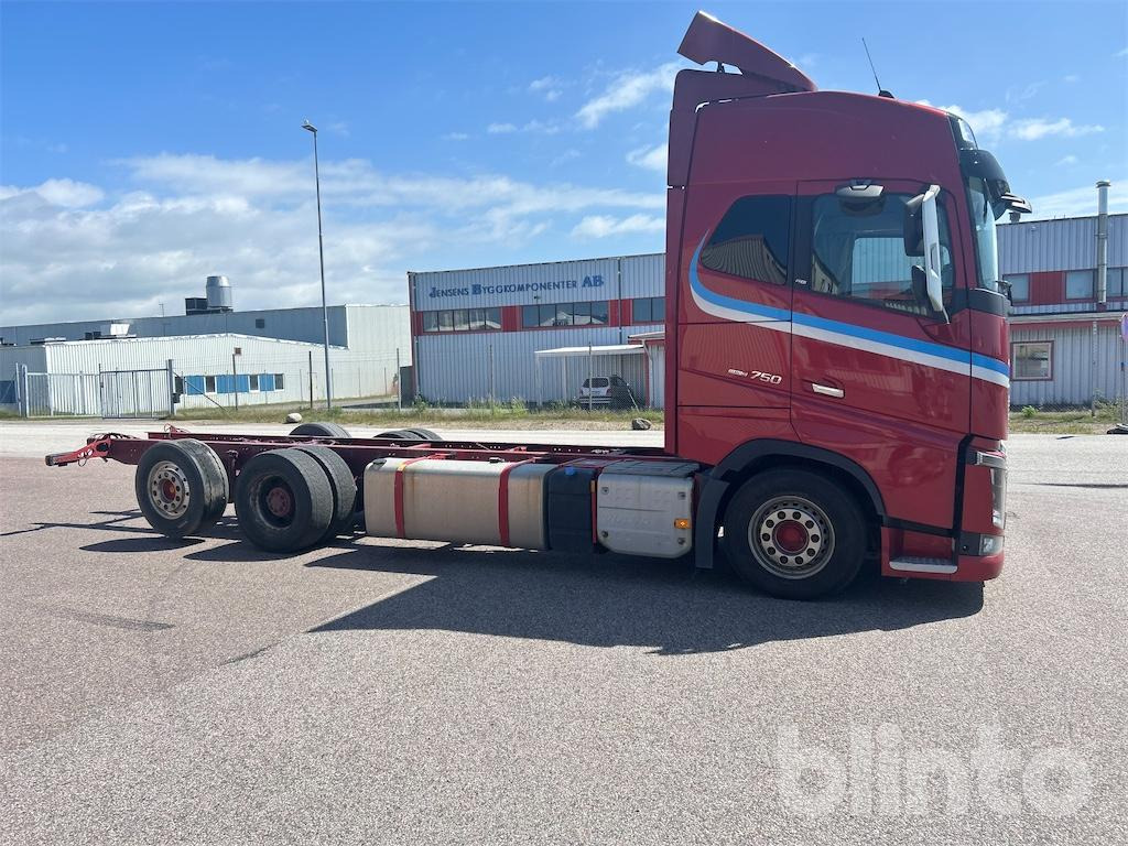 VOLVO FH16 750 - Камион со кабинска шасија: слика 5 VOLVO FH16 750 - Камион со кабинска шасија: слика 5