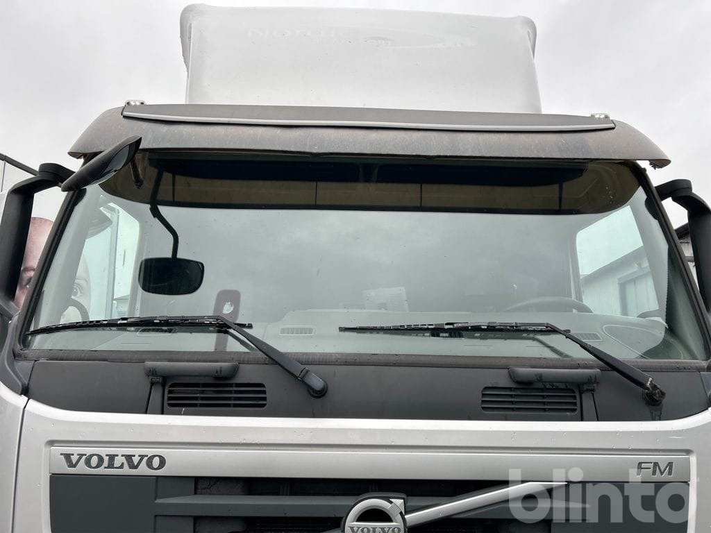 VOLVO FM 6X2 - Камион сандучар: слика 3 VOLVO FM 6X2 - Камион сандучар: слика 3