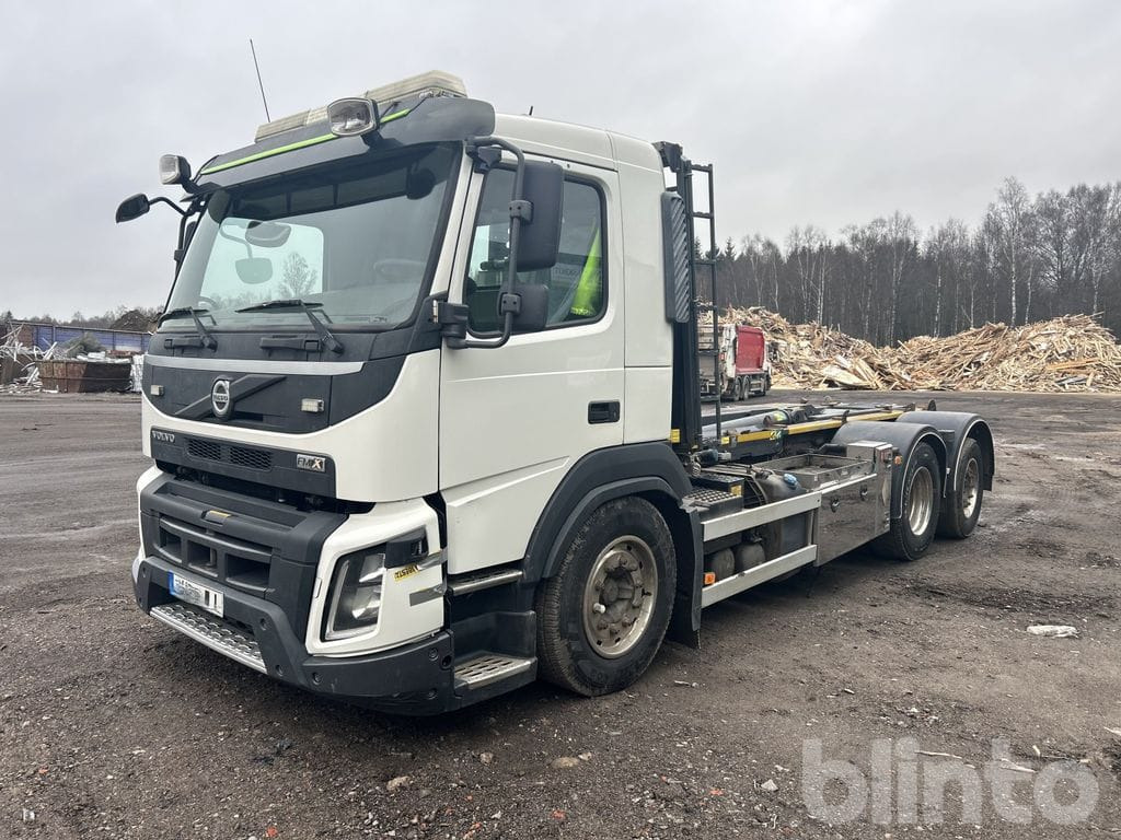 VOLVO FMX 6*2 - Камион со кука за подигање: слика 3 VOLVO FMX 6*2 - Камион со кука за подигање: слика 3