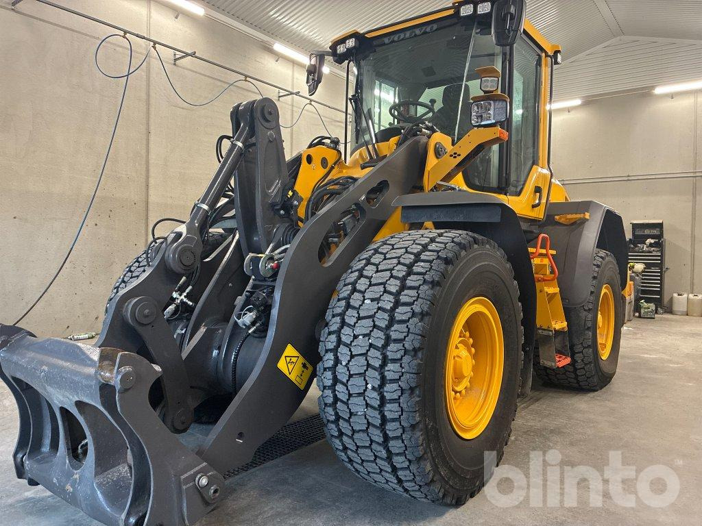 VOLVO L70H2 - Натоварувач на тркала: слика 1 VOLVO L70H2 - Натоварувач на тркала: слика 1