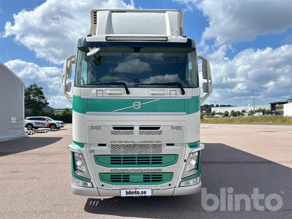 Volvo FH460 6x2 Bussbygg - Камион ладилник: слика 2 Volvo FH460 6x2 Bussbygg - Камион ладилник: слика 2