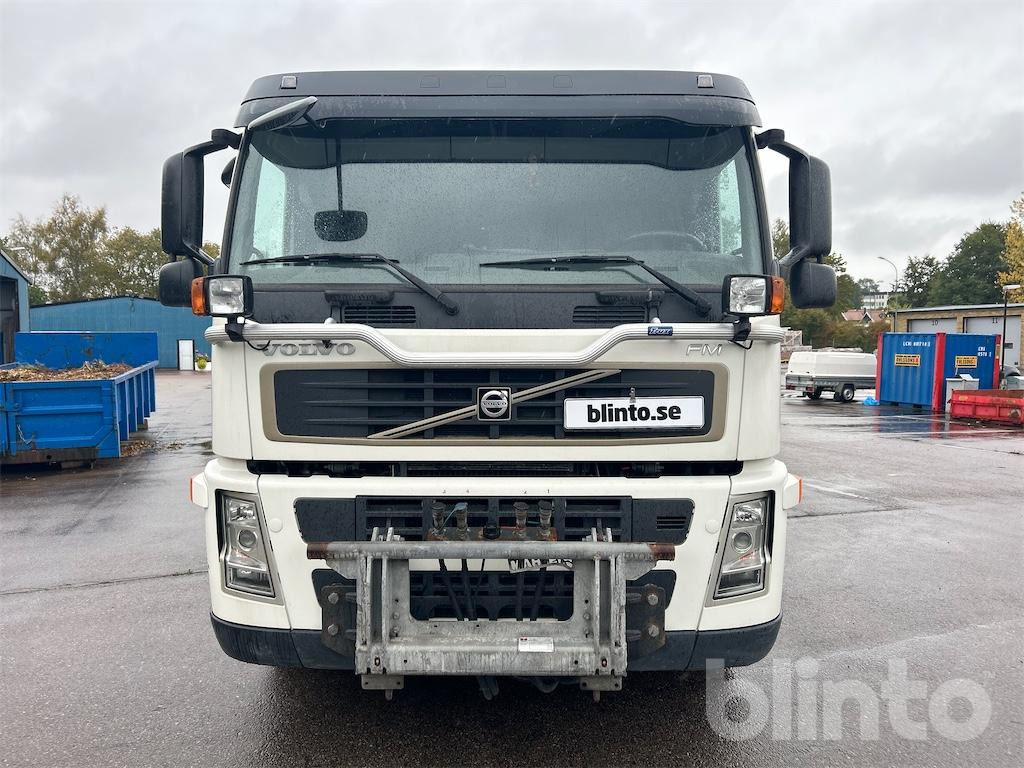 Volvo FM440 6x2 Roadex - Nybesiktigad - Камион со кука за подигање: слика 2 Volvo FM440 6x2 Roadex - Nybesiktigad - Камион со кука за подигање: слика 2