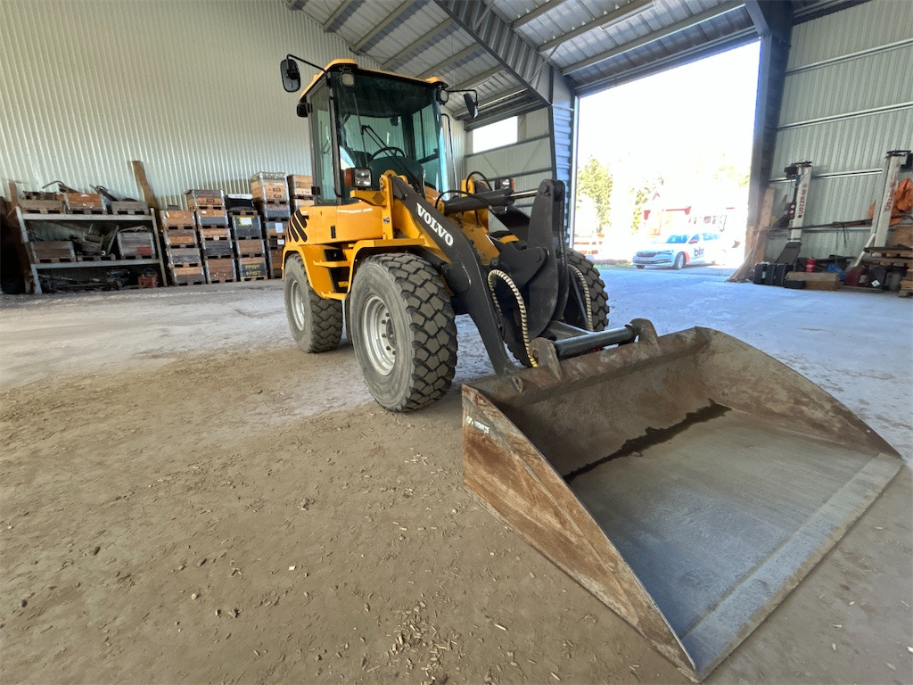 Volvo L30B PRO - Натоварувач на тркала: слика 3 Volvo L30B PRO - Натоварувач на тркала: слика 3