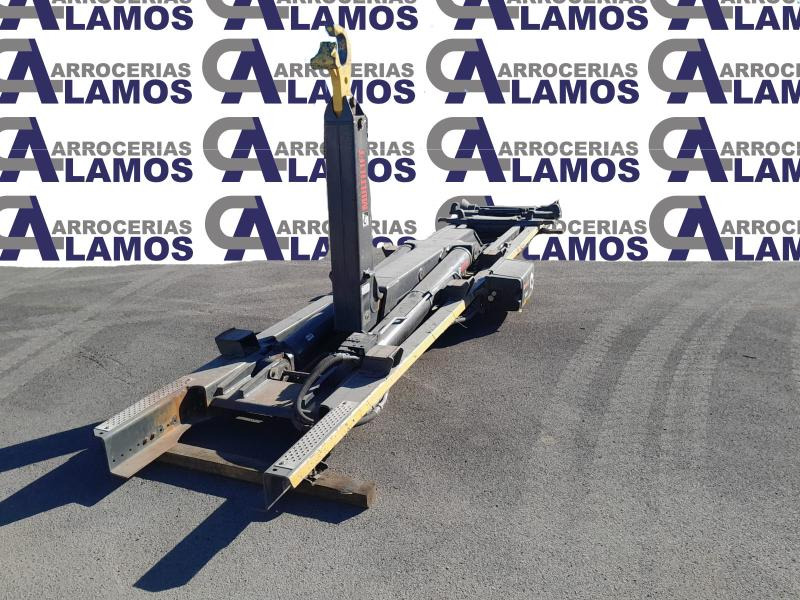 MULTILIFT Multilift XR26S61 Año 2015 - Кран за натоварување: слика 2 MULTILIFT Multilift XR26S61 Año 2015 - Кран за натоварување: слика 2