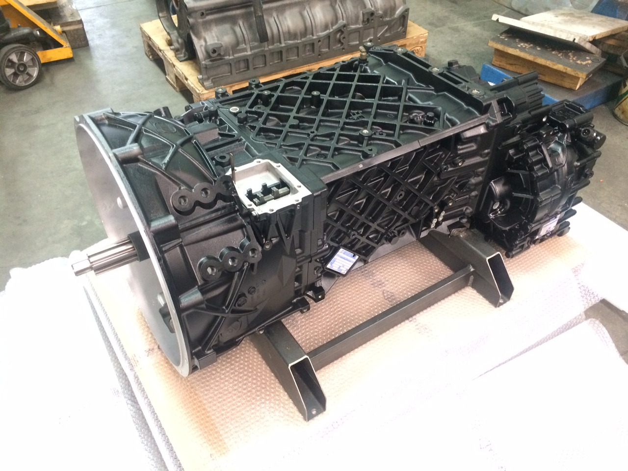 CAMBIO ZF 16S2321TD + IT - NEW ECOSPLIT - Менувач: слика 2 CAMBIO ZF 16S2321TD + IT - NEW ECOSPLIT - Менувач: слика 2