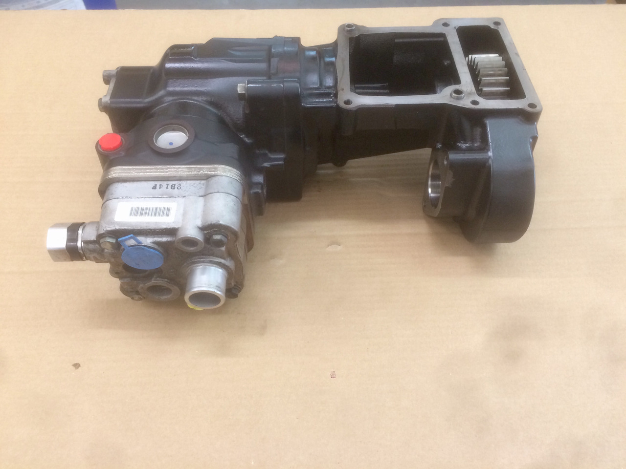 COMPRESSORE ARIA MONOCILINDRICO CON FRIZIONE MAN / KNORR - Компресор за воздух: слика 4 COMPRESSORE ARIA MONOCILINDRICO CON FRIZIONE MAN / KNORR - Компресор за воздух: слика 4