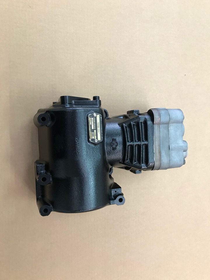 COMPRESSORE ARIA MONOCILINDRICO MAN 51541007095 - Компресор за воздух: слика 2 COMPRESSORE ARIA MONOCILINDRICO MAN 51541007095 - Компресор за воздух: слика 2