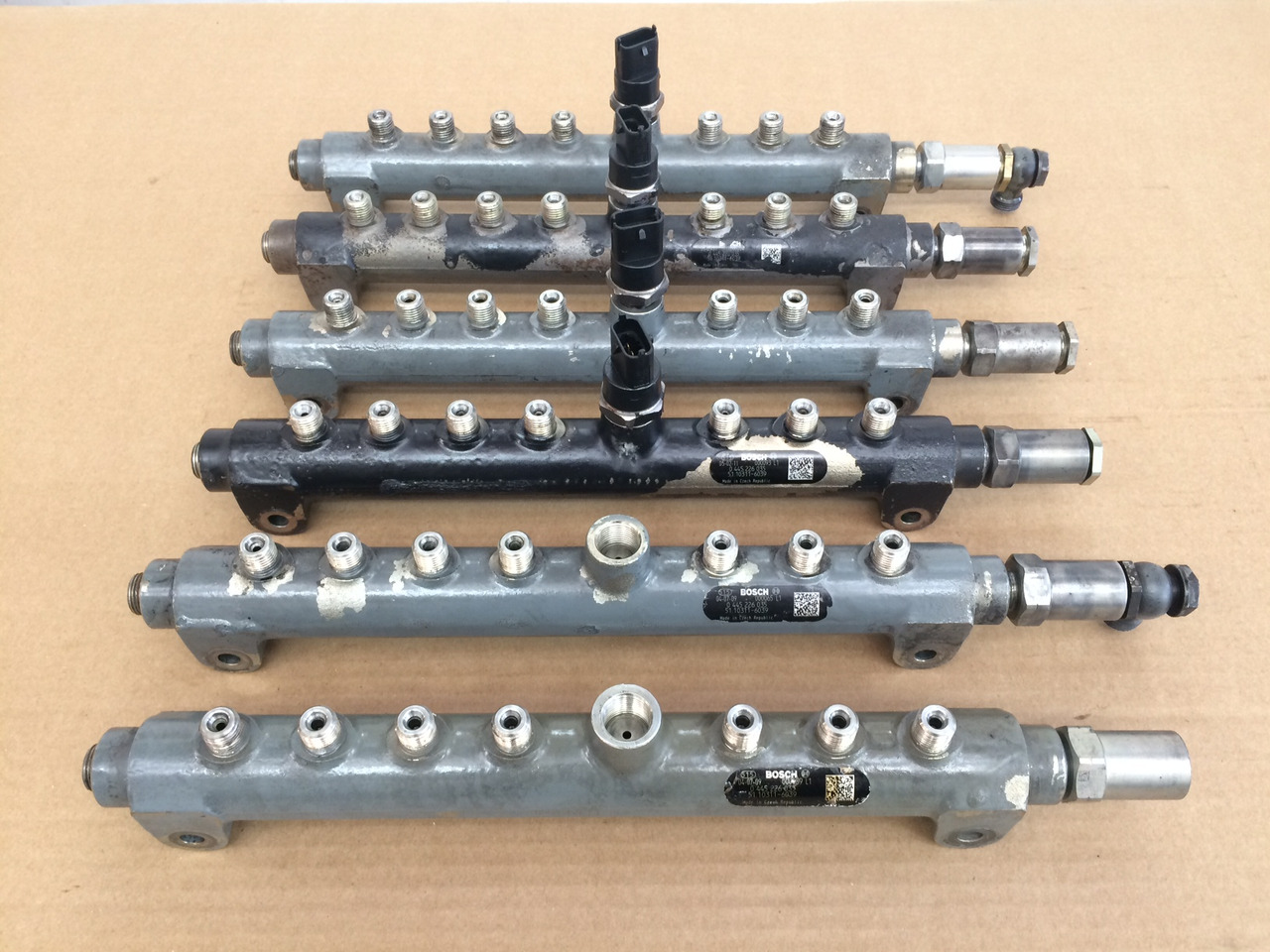 TUBO PRESSIONE COMMON RAIL MAN 51103116039 - Систем за гориво: слика 1 TUBO PRESSIONE COMMON RAIL MAN 51103116039 - Систем за гориво: слика 1