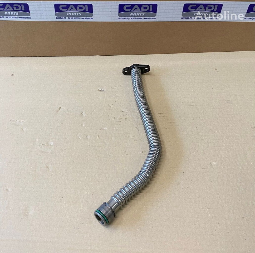 Мотор и делови за Камион TUBO RITORNO OLIO 51057035880 MAN 51057035880  MAN: слика 1