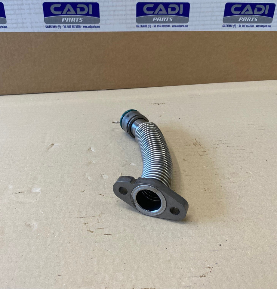 TUBO RITORNO OLIO MAN 51057035881 - Мотор и делови за Камион: слика 2 TUBO RITORNO OLIO MAN 51057035881 - Мотор и делови за Камион: слика 2