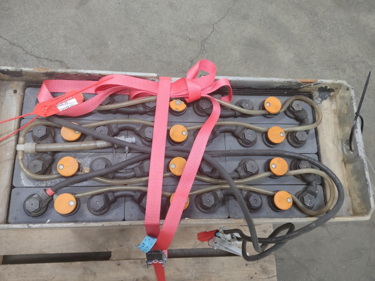 Avb 24V465AH - Батерија за Опрема за ракување со материјали: слика 3 Avb 24V465AH - Батерија за Опрема за ракување со материјали: слика 3