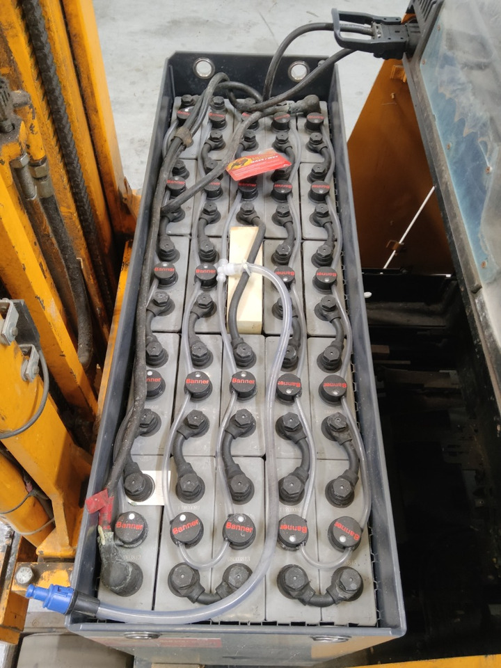 Jungheinrich ETMA13,5 - Вилушкар со подигнување: слика 4 Jungheinrich ETMA13,5 - Вилушкар со подигнување: слика 4