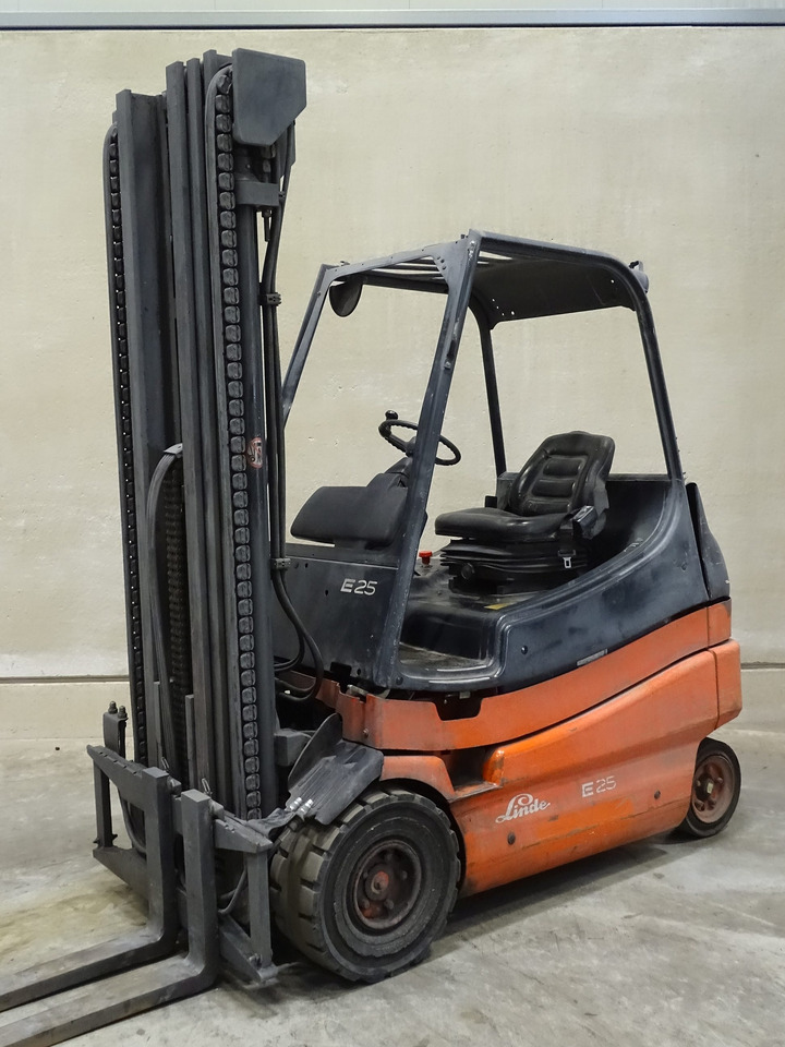 Linde E25 - Електричен вилушкар: слика 1 Linde E25 - Електричен вилушкар: слика 1
