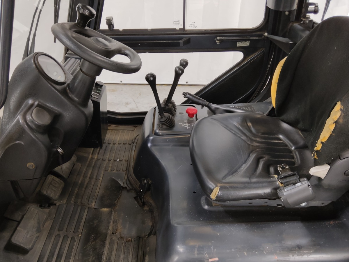 Linde E40P - Електричен вилушкар: слика 3 Linde E40P - Електричен вилушкар: слика 3