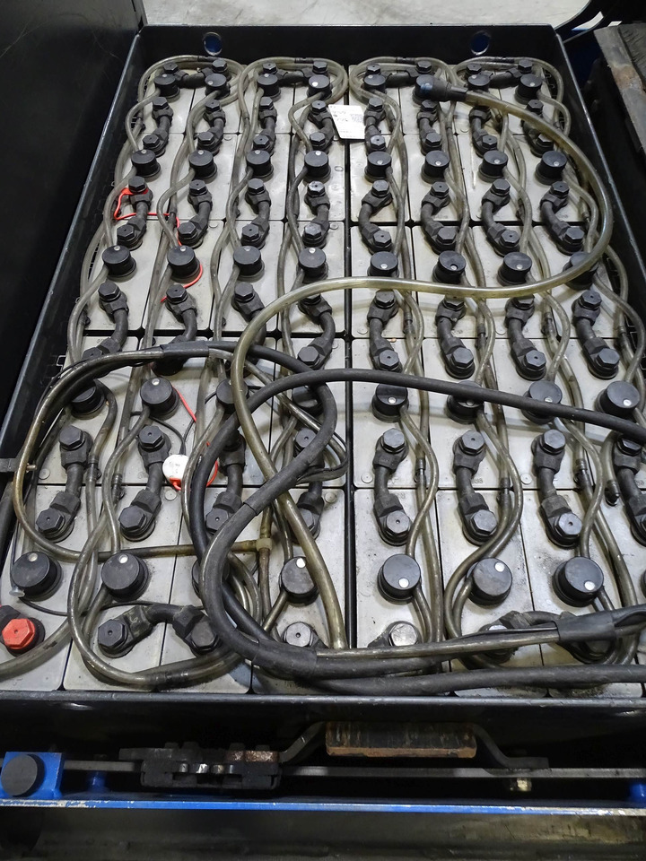 Linde P250 - Тракторче за влечење: слика 4 Linde P250 - Тракторче за влечење: слика 4