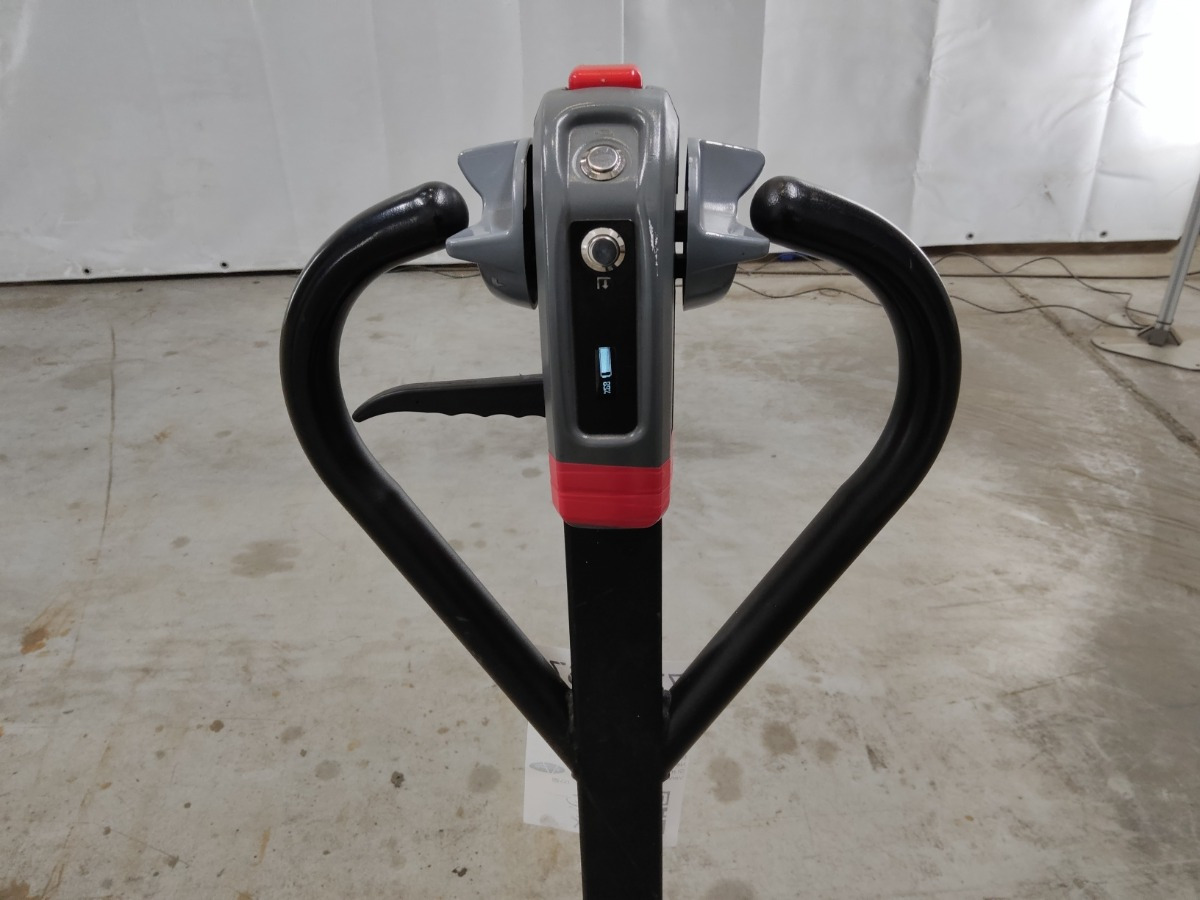 Still ECH12 - Вилушкар за палети: слика 3 Still ECH12 - Вилушкар за палети: слика 3