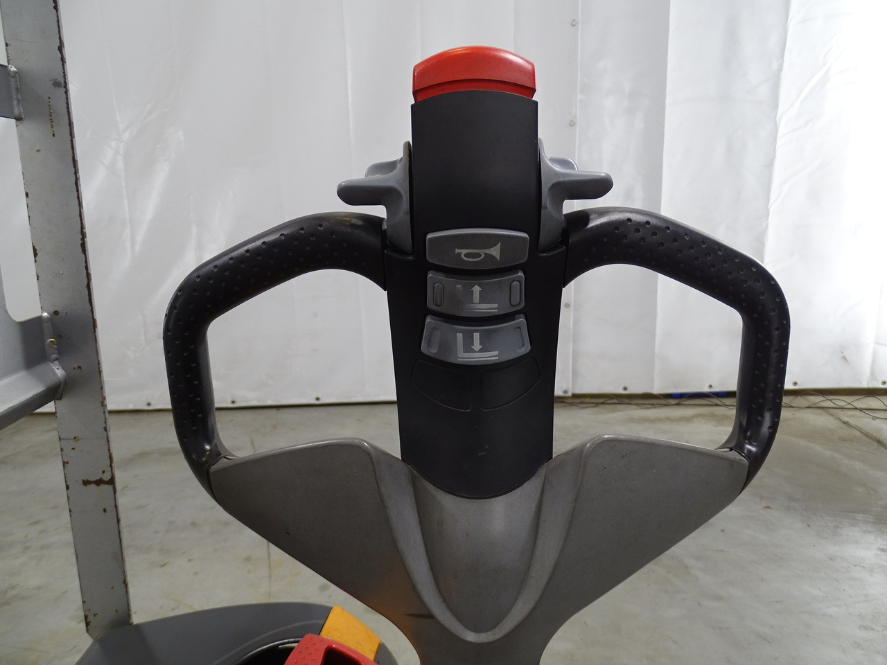 Still EXU16 - Вилушкар за палети: слика 3 Still EXU16 - Вилушкар за палети: слика 3