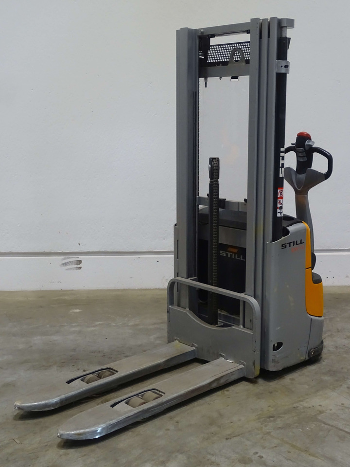 Still EXV12 - Сложувач: слика 1 Still EXV12 - Сложувач: слика 1