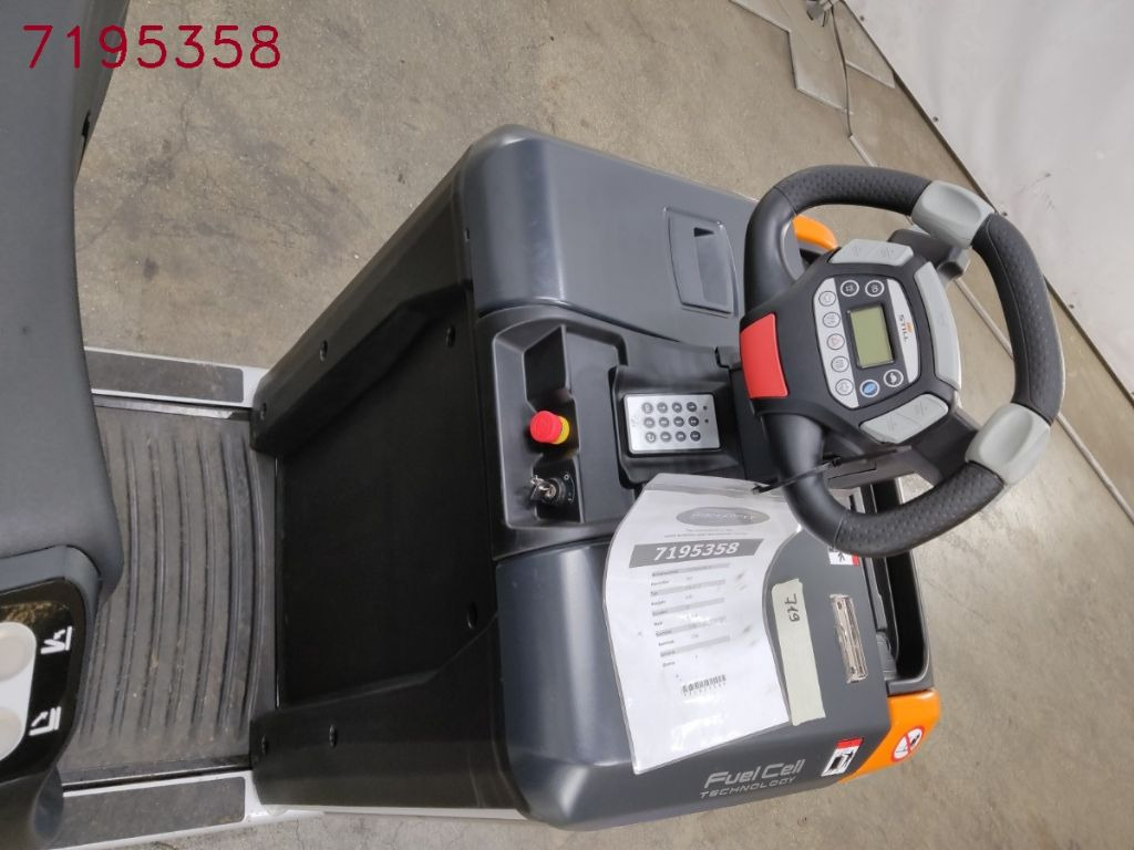 Still LTX-FF10/BATT.NEU - Тракторче за влечење: слика 3 Still LTX-FF10/BATT.NEU - Тракторче за влечење: слика 3