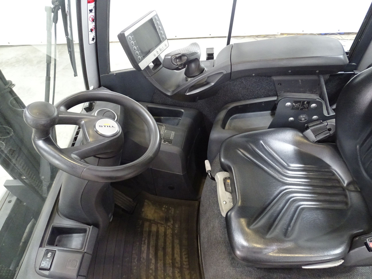 Still RX70-35 - Дизел вилушкар: слика 3 Still RX70-35 - Дизел вилушкар: слика 3