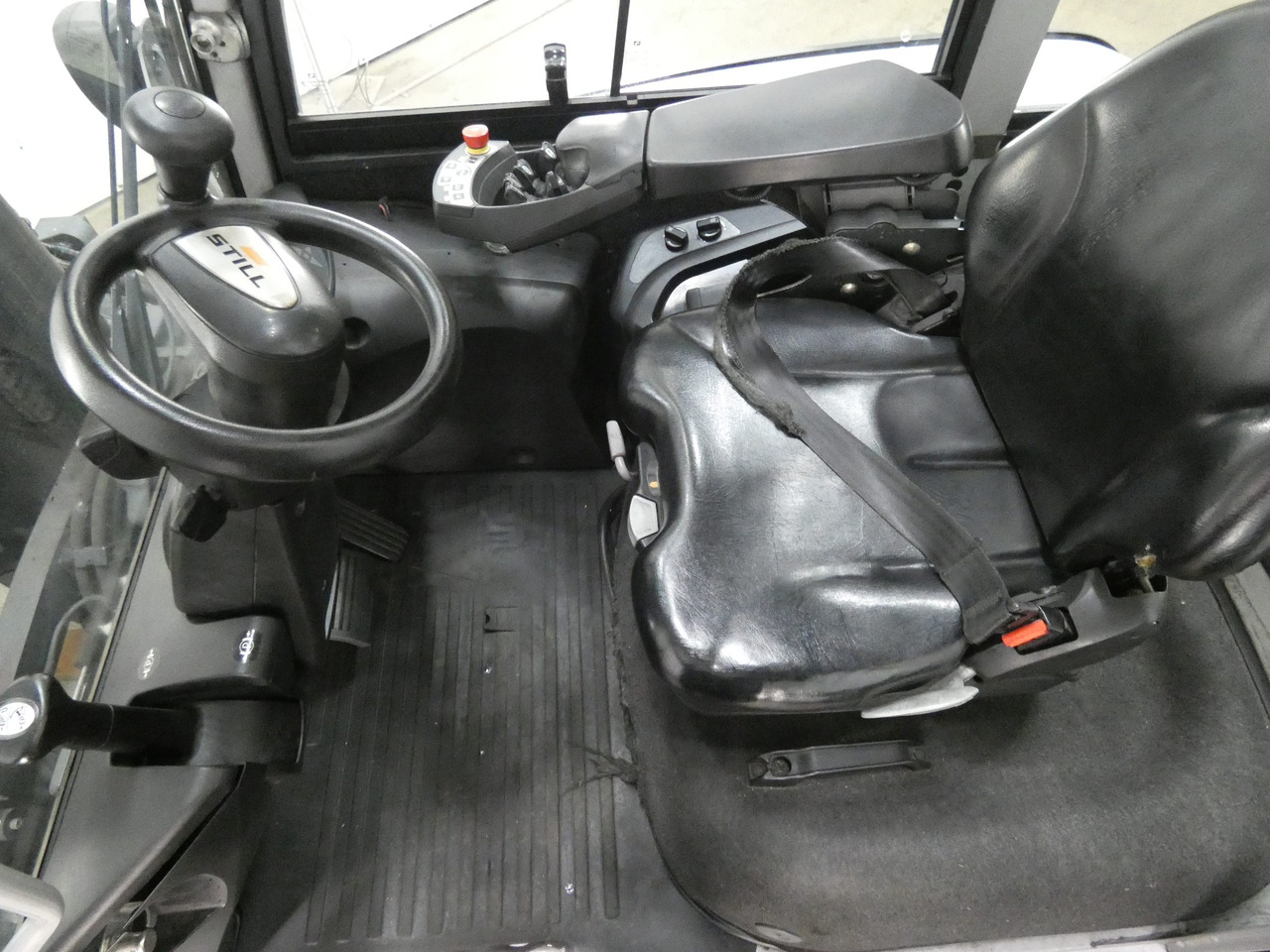 Still RX70-80/900 - Дизел вилушкар: слика 3 Still RX70-80/900 - Дизел вилушкар: слика 3