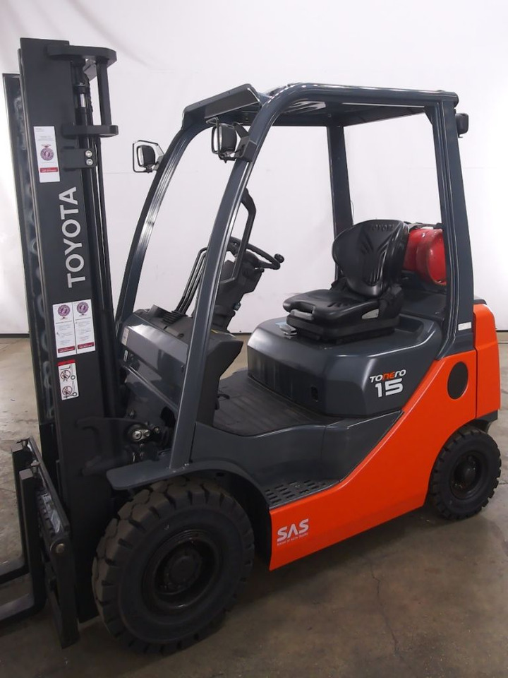 Toyota 02-8FGF15 - Вилушкар: слика 4 Toyota 02-8FGF15 - Вилушкар: слика 4