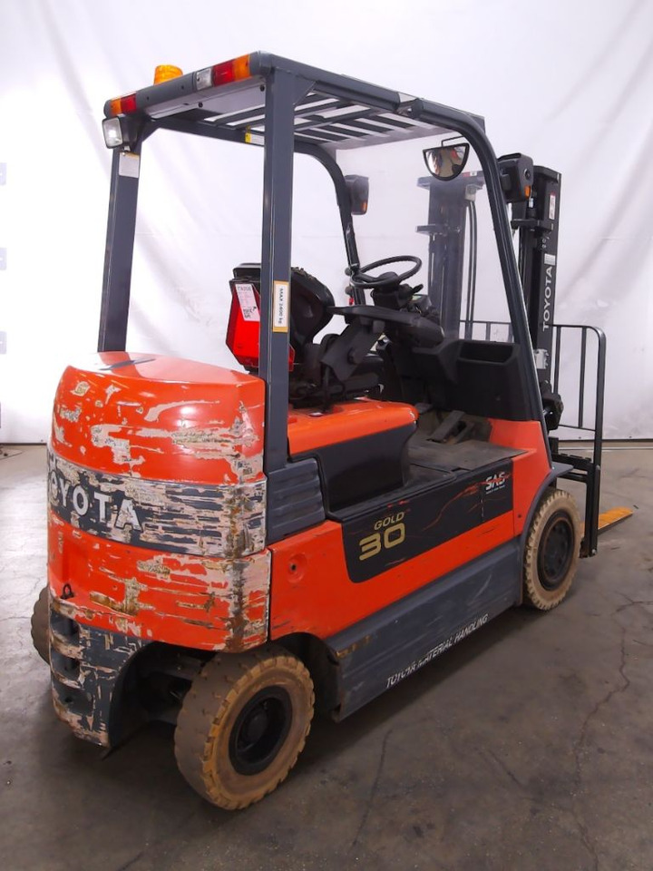 Toyota 7FBMF30 - Електричен вилушкар: слика 2 Toyota 7FBMF30 - Електричен вилушкар: слика 2