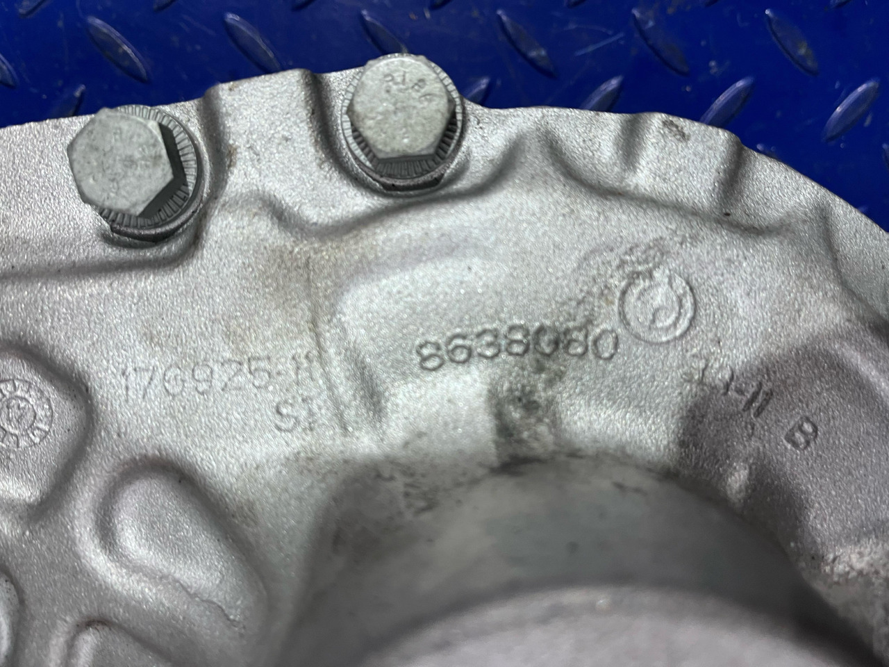 BMW BMW Front Axle Differential 8635870 - Диференцијален запчаник на брзина: слика 4 BMW BMW Front Axle Differential 8635870 - Диференцијален запчаник на брзина: слика 4