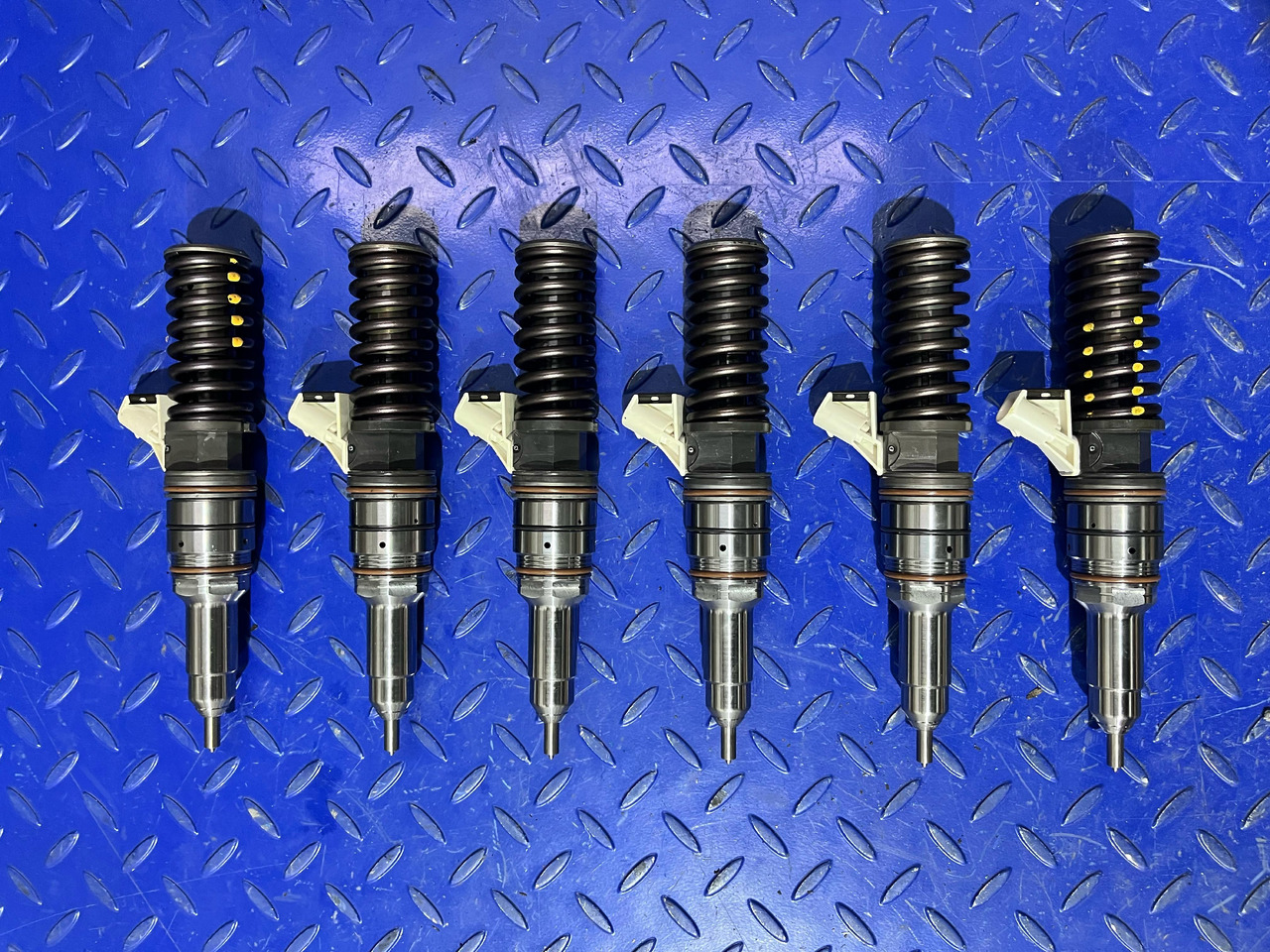 BOSCH Pump Nozzle Iveco 504287069 - Инјектор: слика 2 BOSCH Pump Nozzle Iveco 504287069 - Инјектор: слика 2