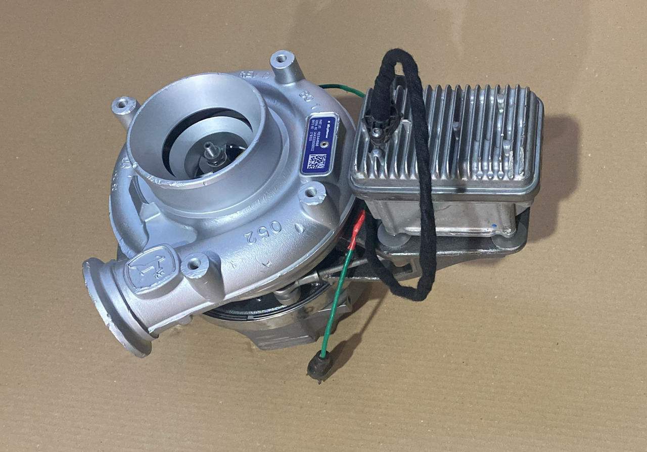 BorgWarner 179315/RE544868 JOHN DEERE - Турбо за Трактор: слика 4 BorgWarner 179315/RE544868 JOHN DEERE - Турбо за Трактор: слика 4