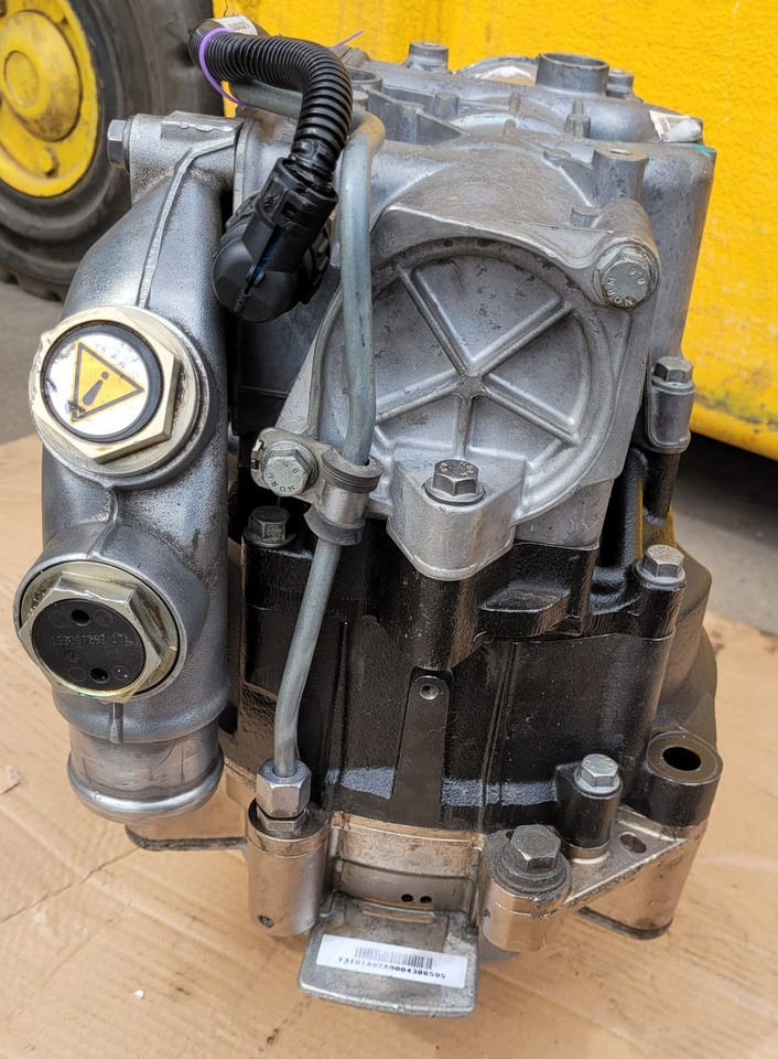 MERCEDES TOURISMO EURO 6 Reconditioned Retarder - Менувач и делови за Патнички вагон автобус: слика 4 MERCEDES TOURISMO EURO 6 Reconditioned Retarder - Менувач и делови за Патнички вагон автобус: слика 4