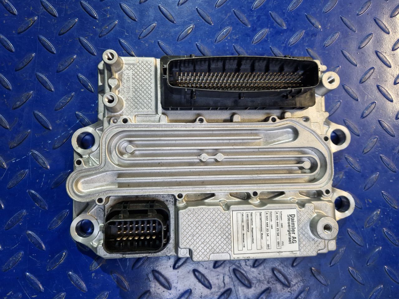 Mercedes Actros MP4 Atego Antos ACM2.1 A004466754 - Единица за контрола за Камион: слика 5 Mercedes Actros MP4 Atego Antos ACM2.1 A004466754 - Единица за контрола за Камион: слика 5