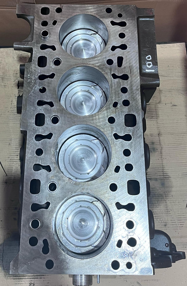 Mercedes Benz Chiulasa + Bloc Motor Reconditionat OM934 Euro 6 - Мотор за Камион: слика 1 Mercedes Benz Chiulasa + Bloc Motor Reconditionat OM934 Euro 6 - Мотор за Камион: слика 1