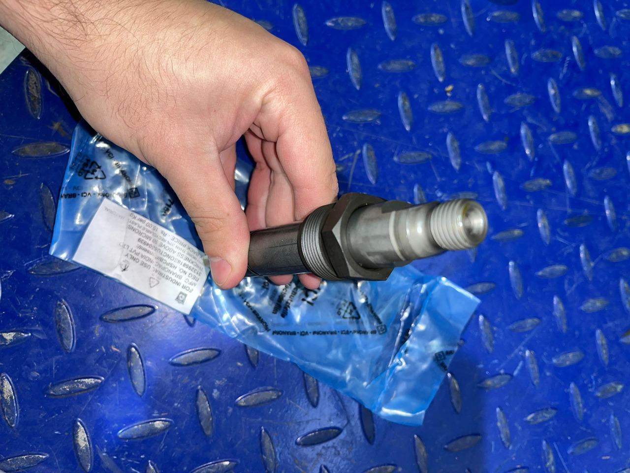 SCANIA Injector 0986430120 - Инјектор: слика 4 SCANIA Injector 0986430120 - Инјектор: слика 4