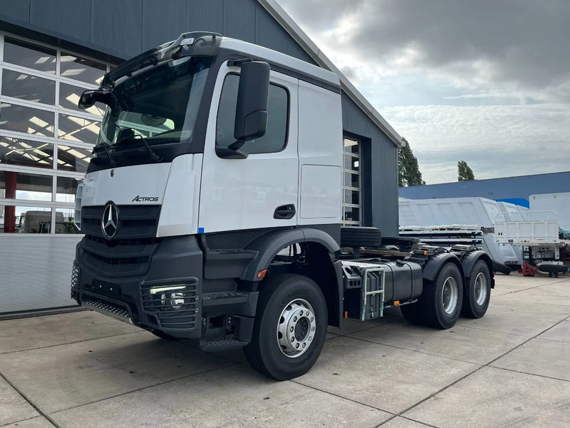 Mercedes-Benz Actros 3340 S 6x4 Tractor Head - Камион влекач: слика 1 Mercedes-Benz Actros 3340 S 6x4 Tractor Head - Камион влекач: слика 1