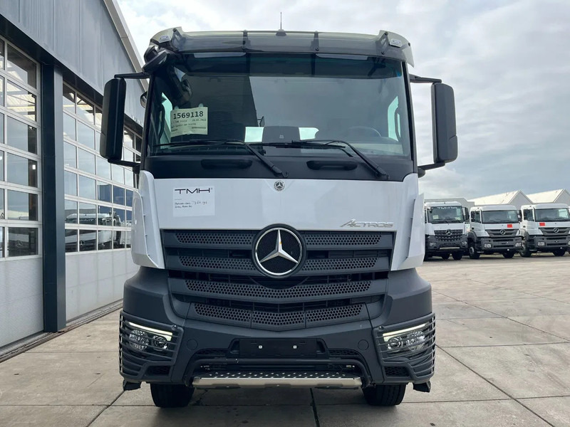 Mercedes-Benz Actros 3340 S 6x4 Tractor Head - Камион влекач: слика 4 Mercedes-Benz Actros 3340 S 6x4 Tractor Head - Камион влекач: слика 4