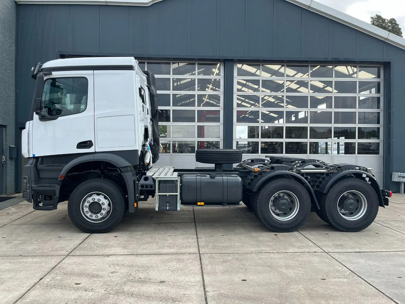 Mercedes-Benz Actros 3340 S 6x4 Tractor Head - Камион влекач: слика 2 Mercedes-Benz Actros 3340 S 6x4 Tractor Head - Камион влекач: слика 2